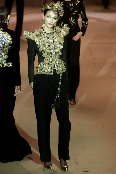 Look 150